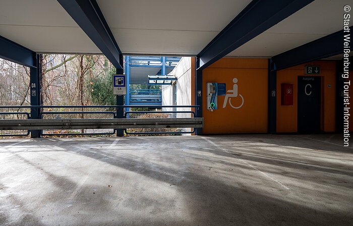 E-Ladestation Parkhaus Dörflervilla