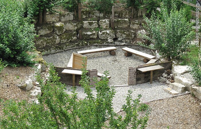 Sitzecke im Grünen