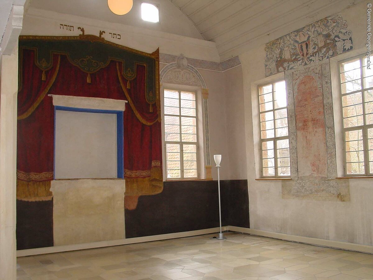 Innenraum der Gmünder Synagoge