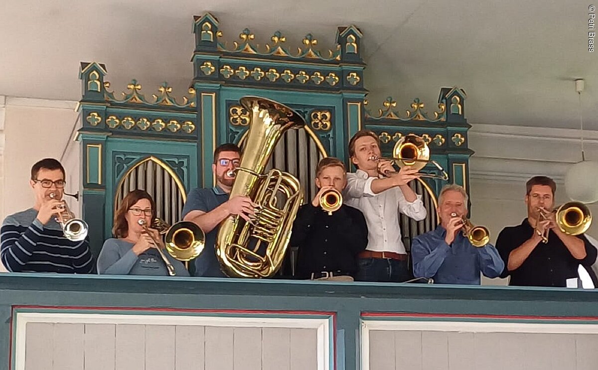 Petri Brass