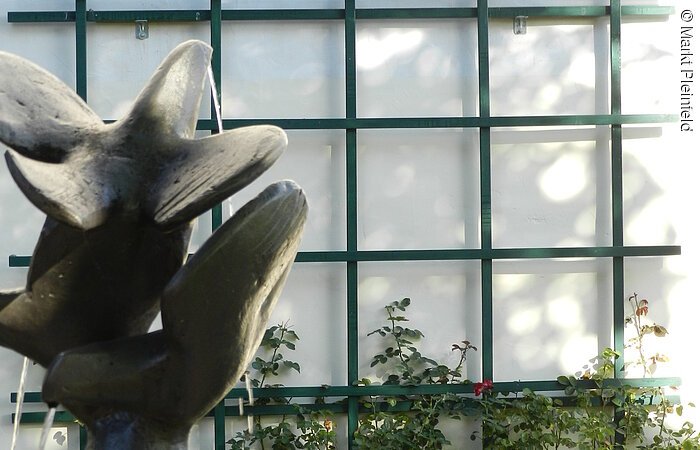Skulptur im Schlossgarten.