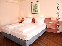 Ein Doppelzimmer des Parkhotel Altmühltal