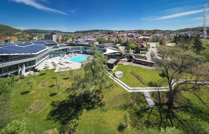 Sleeperoo im Saunagarten (Fotomontage) Sleeperoo im Saunagarten (Fotomontage)