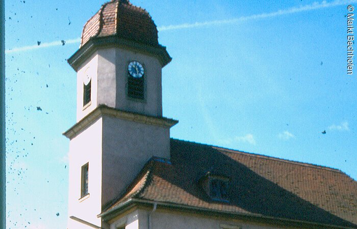 Ansicht auf die Peterskirche in Thann, einem Ortsteil von Bechhofen.