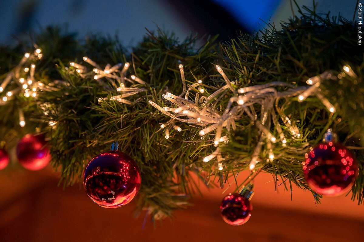 Weihnachtskuglen Girlande Weihnachtsmarkt